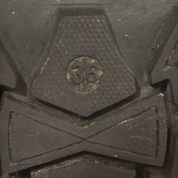 Each Other Olive & Black Leather Lug Platform Rugged Sole Ankle Boot Size 36 - Picture 7 of 15